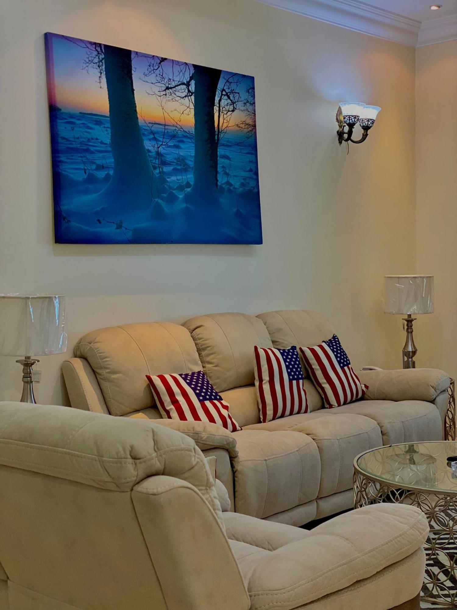Al Misrea Tower Apartment Манама Екстериор снимка